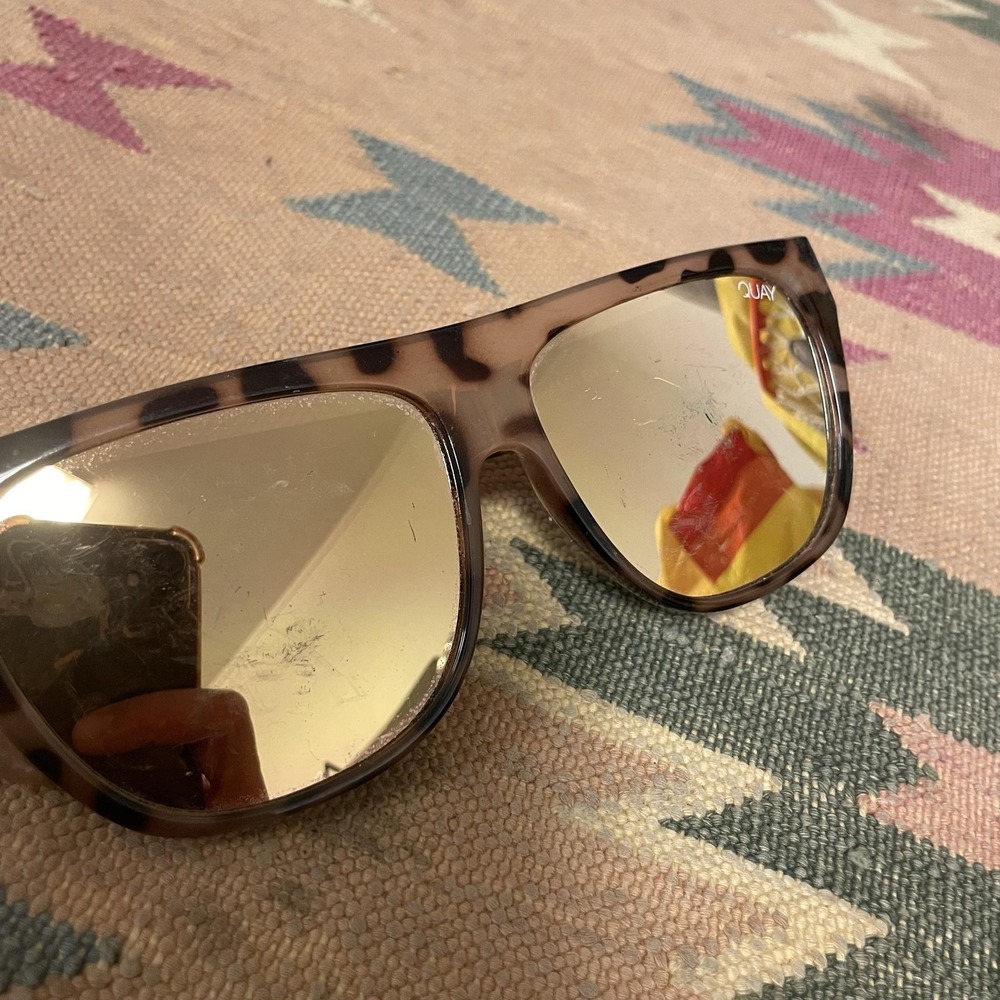 Quay Australia Sunglasses Womens Brown Tortoise Gold Mirrored Drama By Day 111